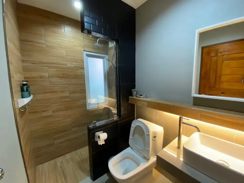 Lux Homestay