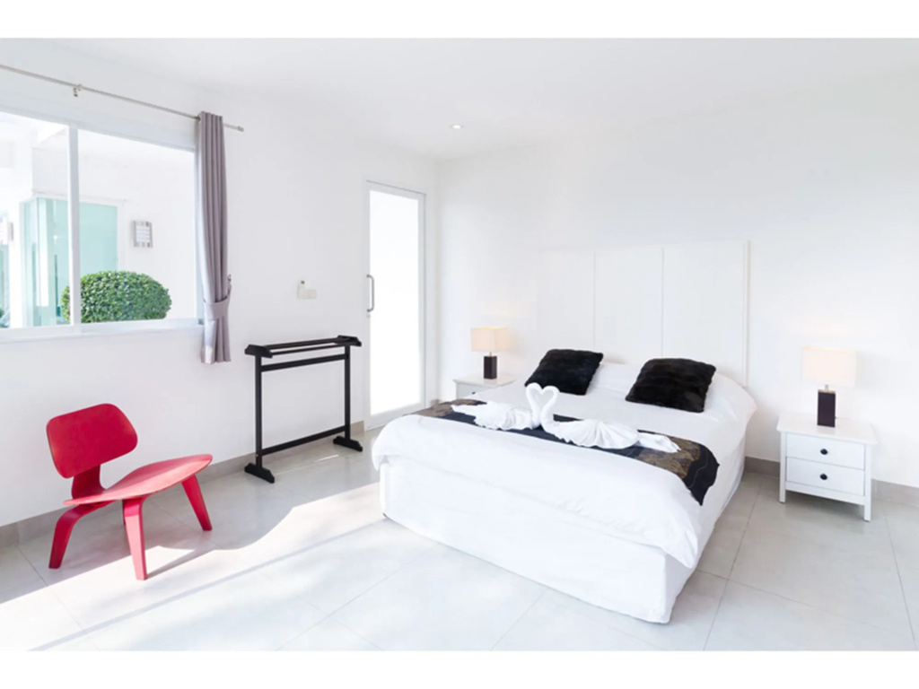 Baan Saint-Tropez Seaview Villas Kata Beach