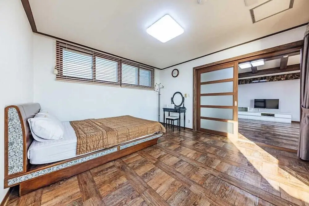 Sea Island Pension