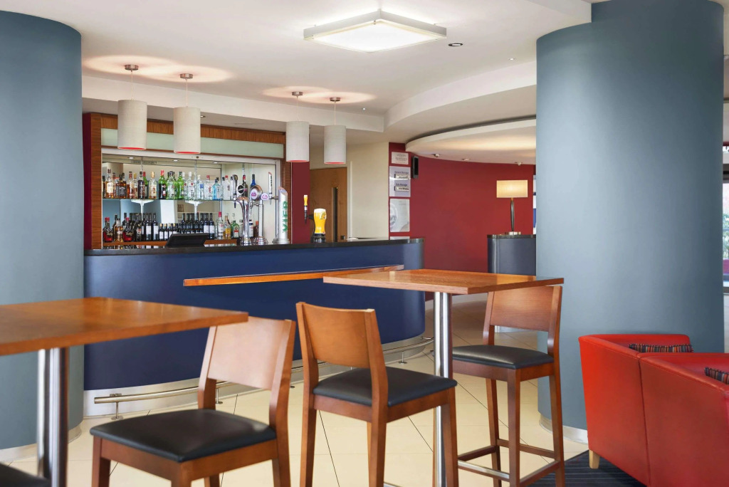 Ramada Encore by Wyndham Doncaster Airport