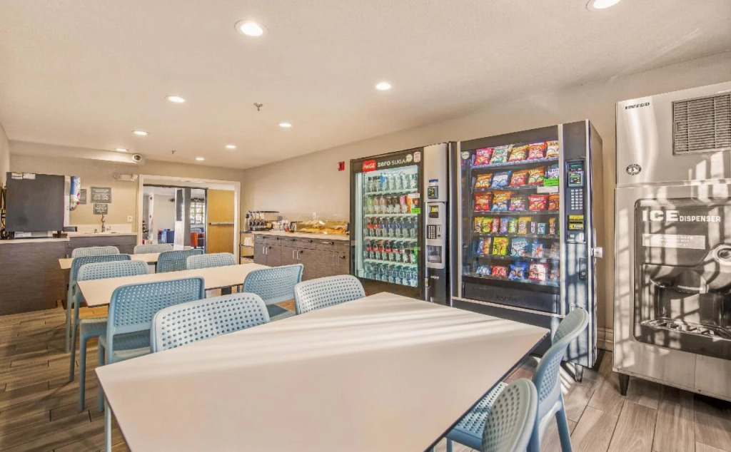 Econo Lodge Fontana