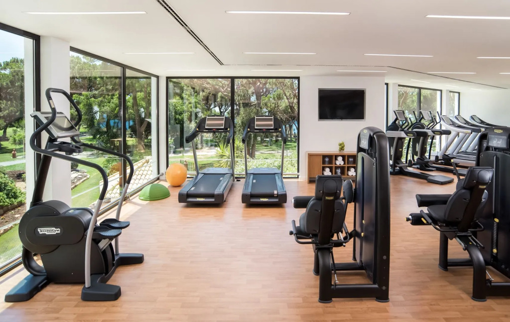 Pine Cliffs Hotel, a Luxury Collection Resort, Algarve