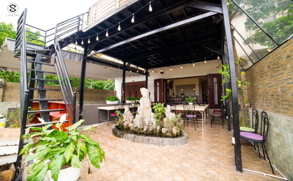 Em Am Homestay West Lake