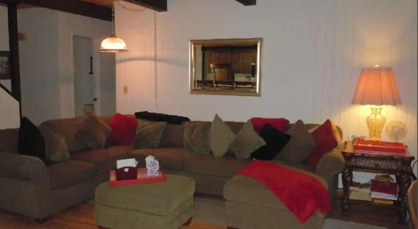 Two-Bedroom Premier Unit #70 by Escape For All Seasons