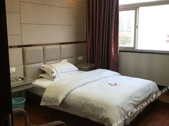 Lianyun Hotel