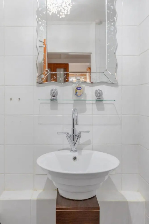 Well Located 2BD Flat 20 Mins to Tower Bridge!