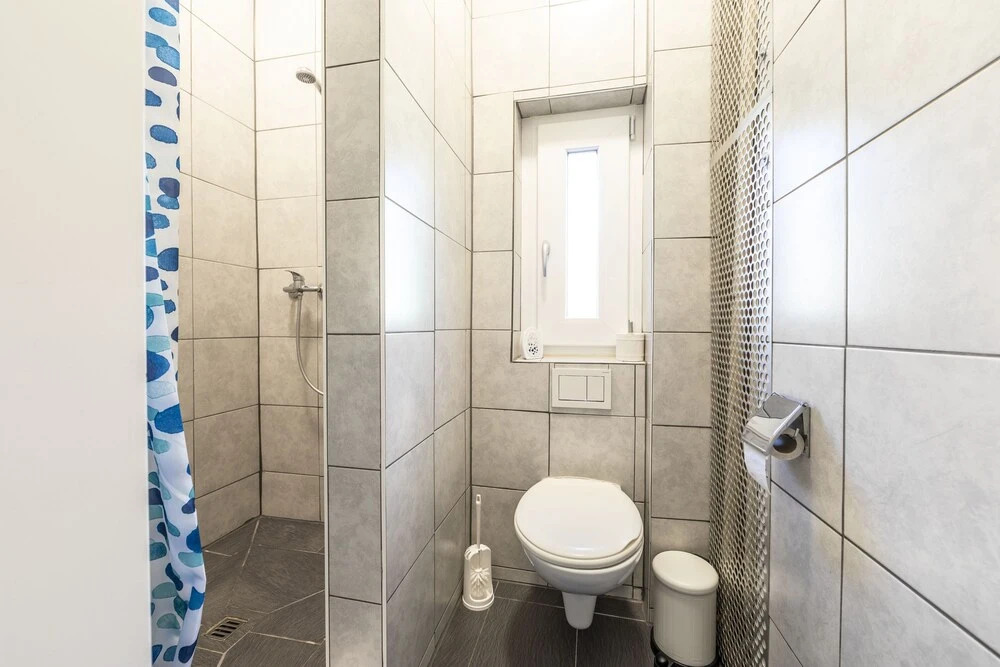 YELLOW INN- Simple Rooms and Easy Parking direkt bei der OLMA nahe HSG und Spital
