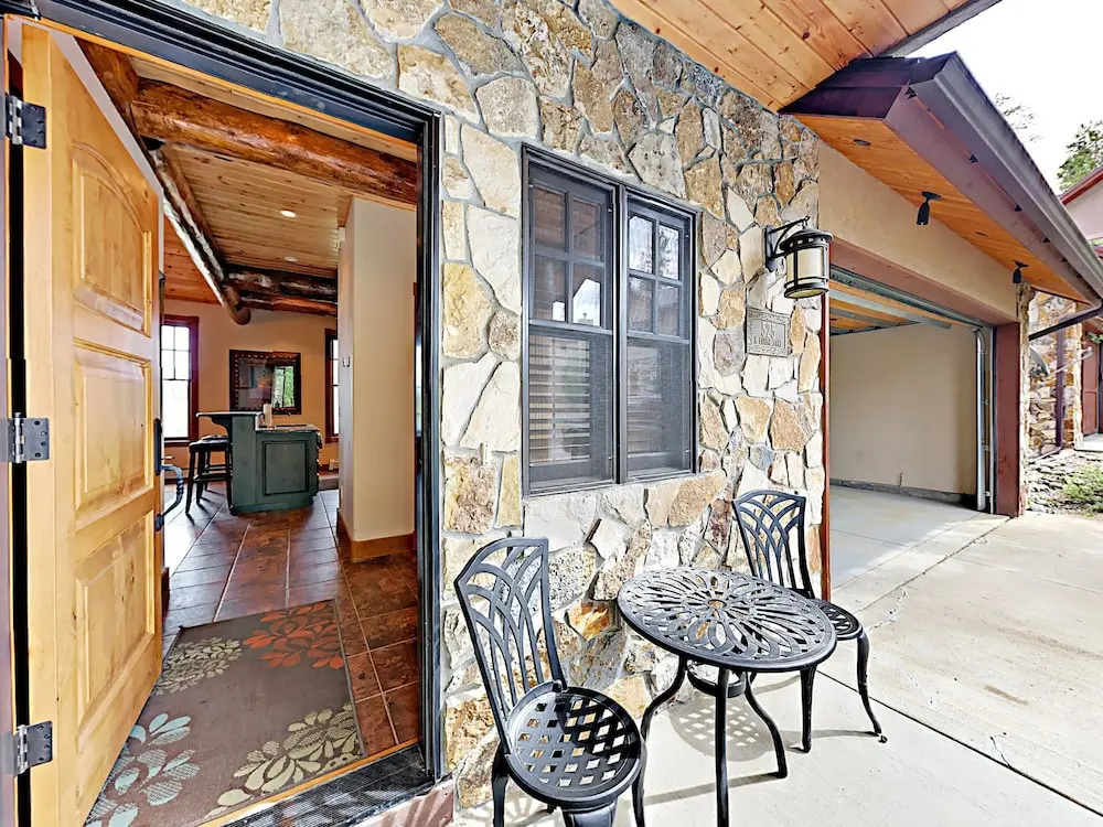 525 N Lupine Lane Home - 4 Br home by RedAwning