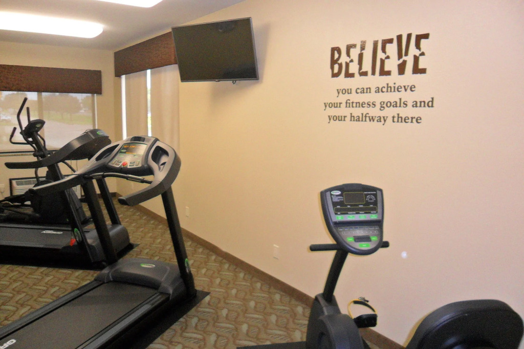 Cobblestone Inn & Suites - Fort Dodge
