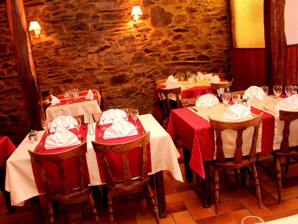 Logis Hôtel Restaurant Le Franco Belge
