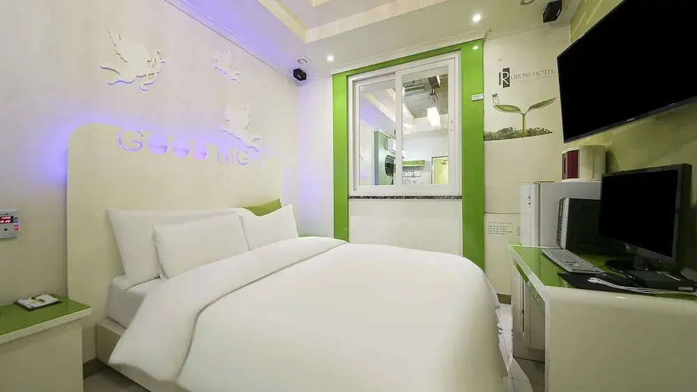 From H Rubens Hotel Mokpo Pyeonghwa Square