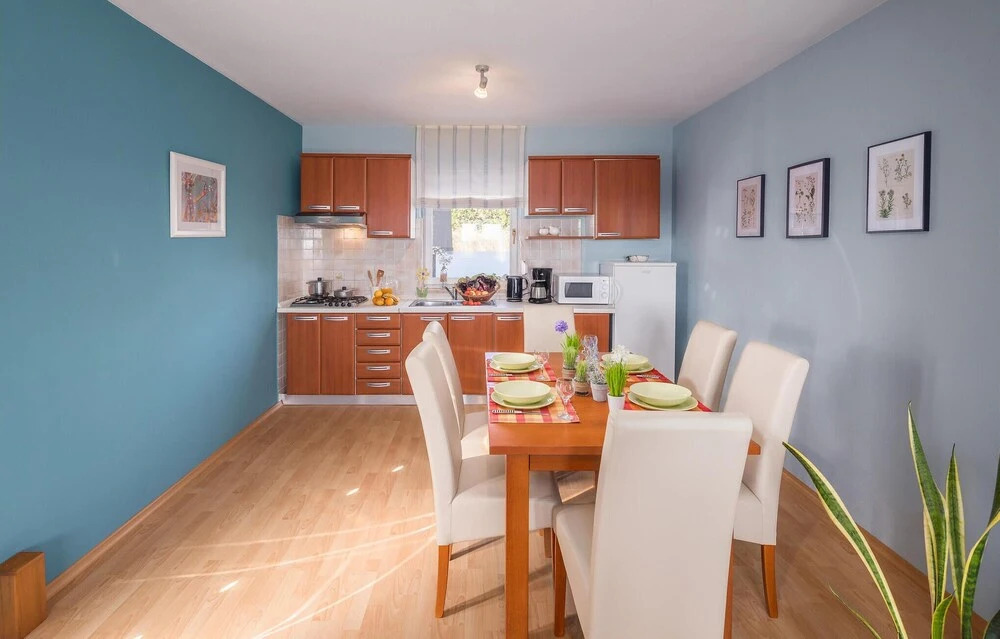 Beautiful Home in Brnobici With 4 Bedrooms, Wifi and Outdoor Swimming Pool