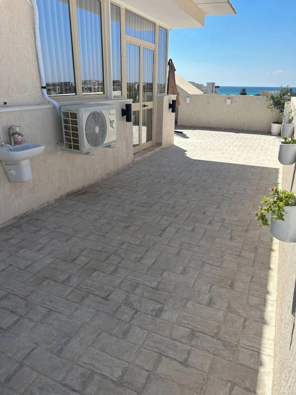 Luxury Rooftop Wifi, Ac, Outdoor Barbecue