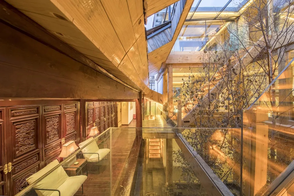 Tree Space Hotel