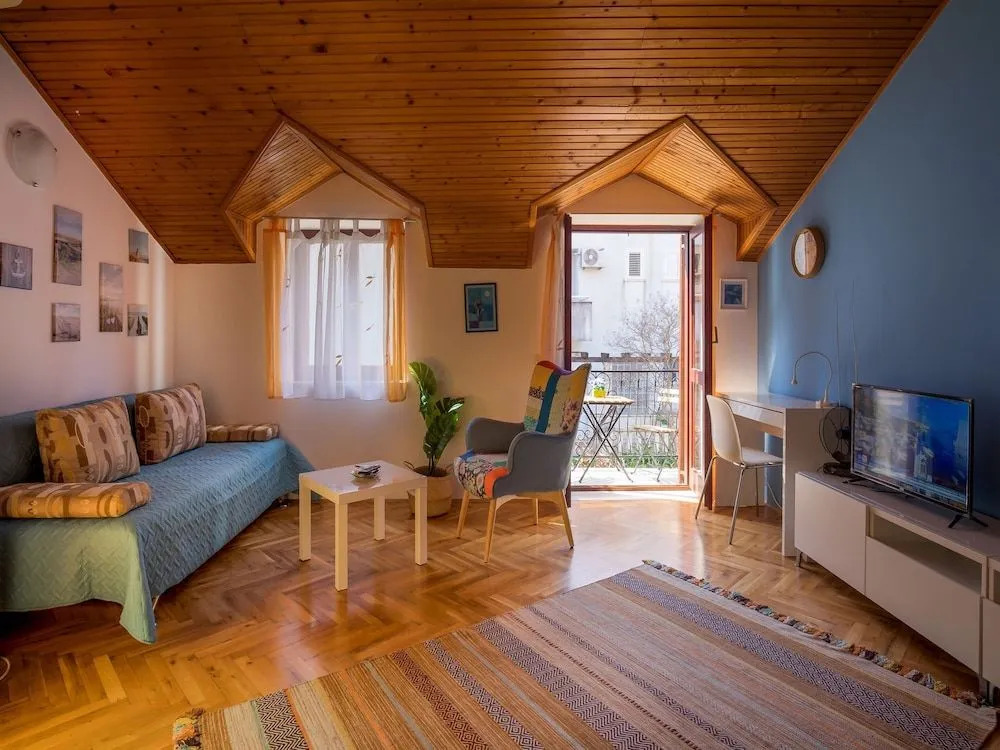 Apartment Summer Dream