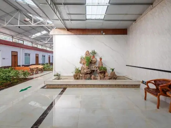 Xinhang Courtyard Hotel (Zhengding International Airport Branch)