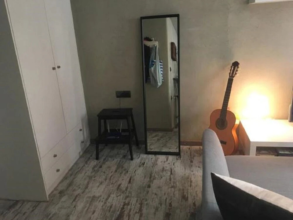 Cozy smart apt with courtyard in Koukaki