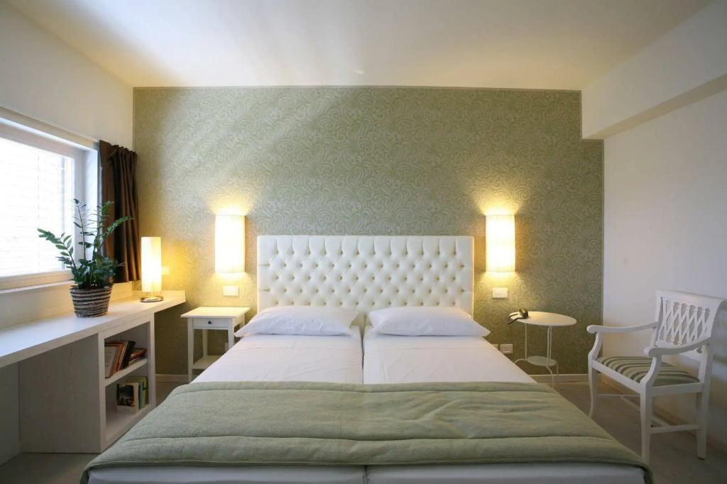 Nuova Opera Rooms & Apartments