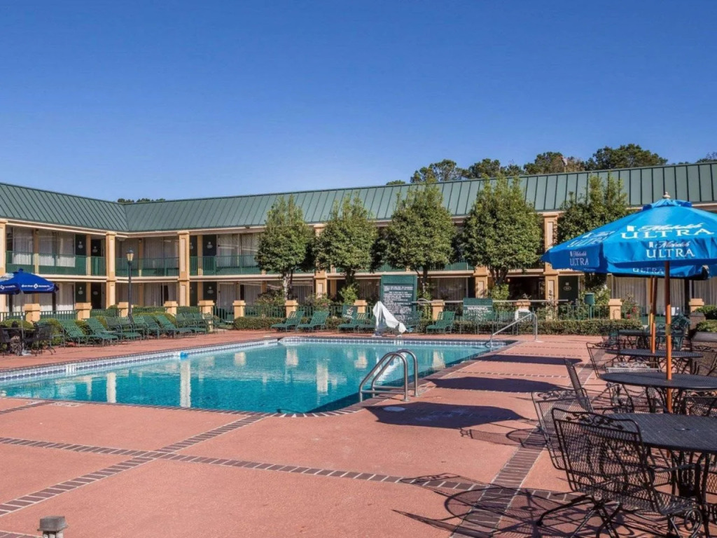Quality Inn Richmond Hill - Savannah I-95