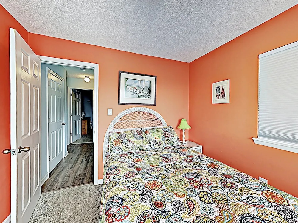 New Listing! Coastal W/ Pool, Walk To Beach 4 Bedroom Home