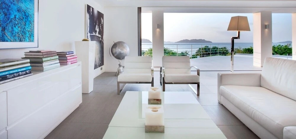 Villa Avenstar
