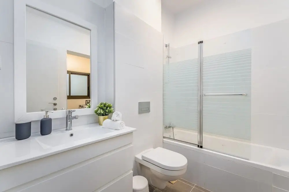 luxury garden apartment heated pool