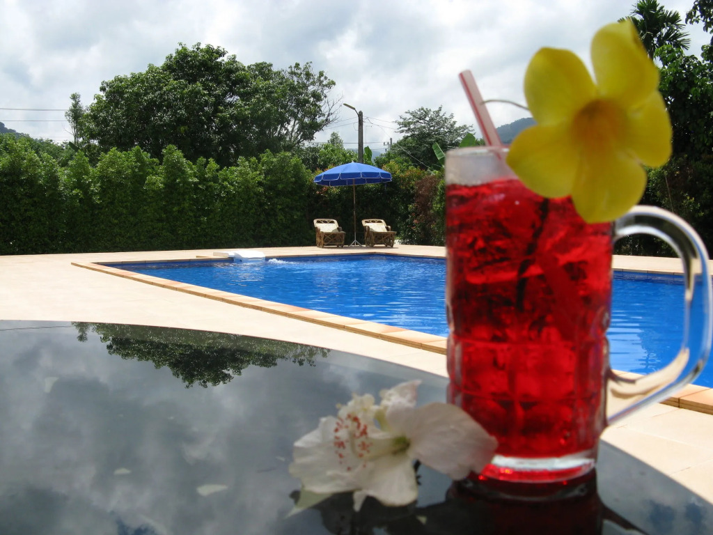 Baan Suan Khun Yaiy