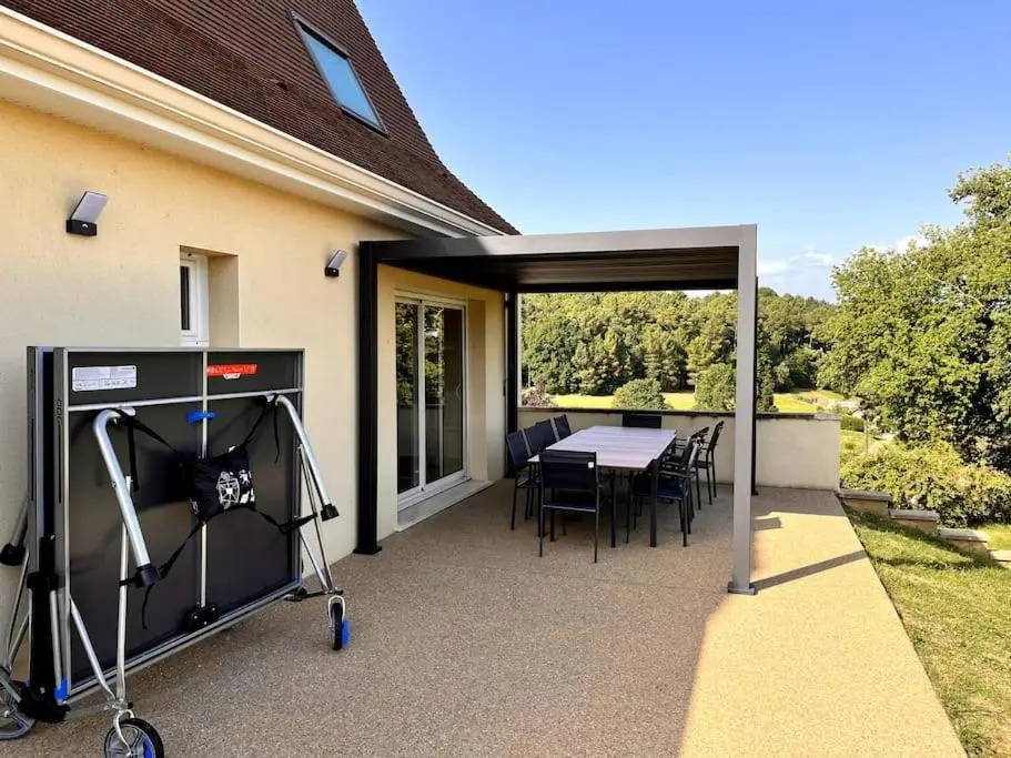Villa avec piscine privative