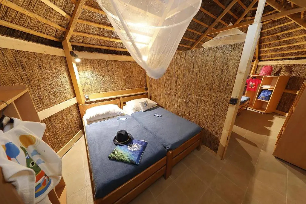 Pine Beach Bungalows all inclusive
