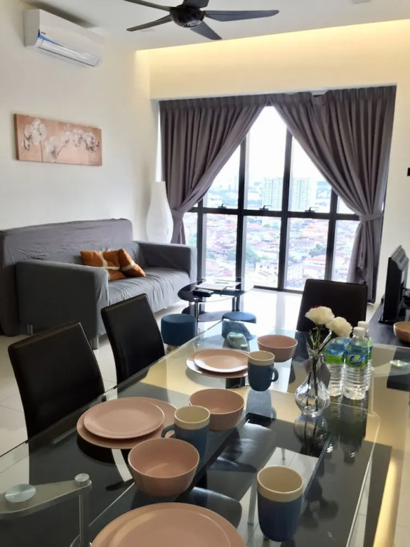 Charming Suite & Sunway and Petaling Jaya
