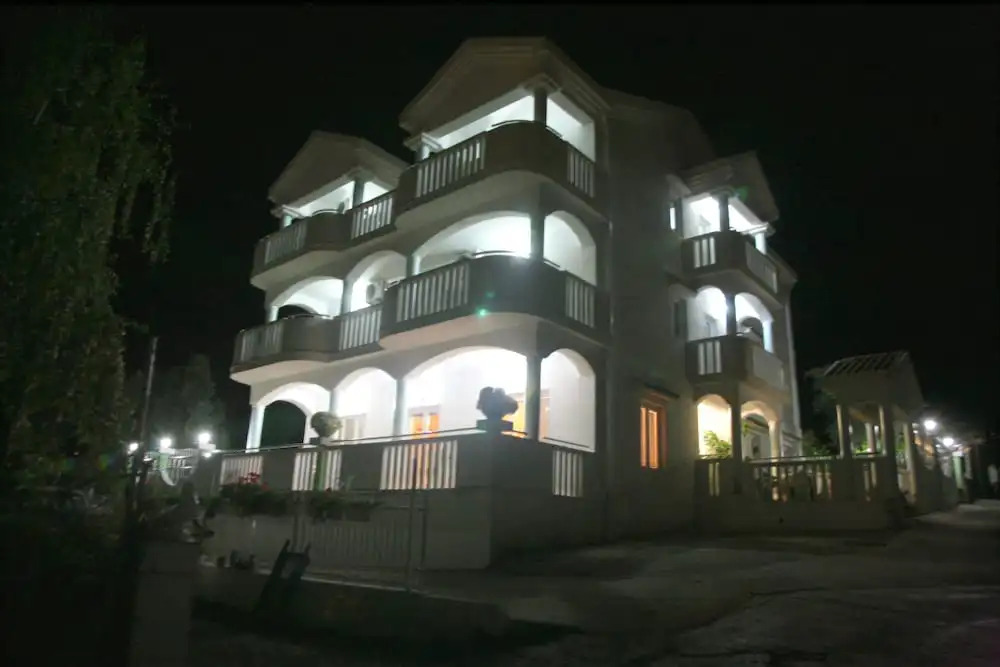 Villa Happy