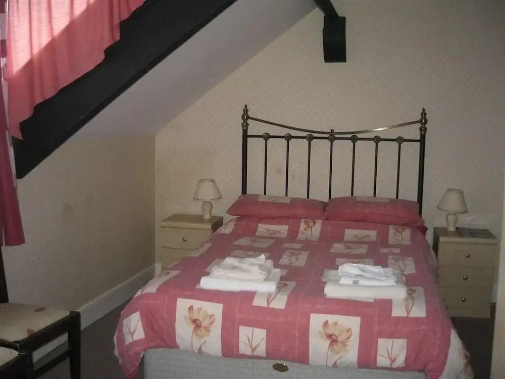 The Beaches Guest House