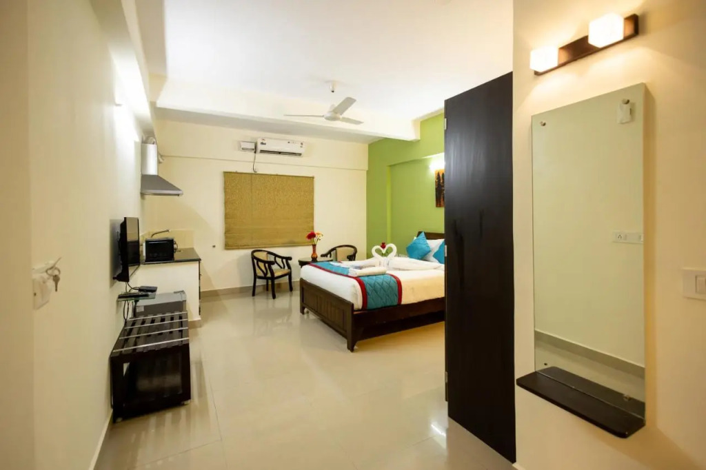 Suraksha Stay Brookfield Hotel