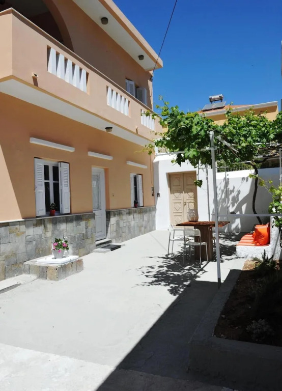 2 Bedrooms Holiday House, Kalymnos, Greece
