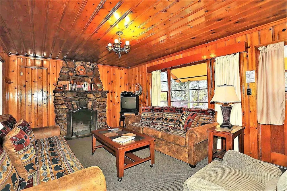 Vista Pines #234