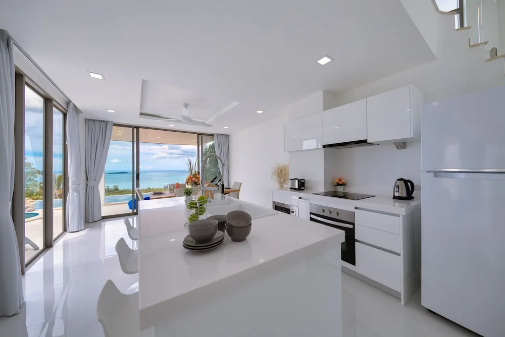 Amazing Seaview 3 Bedroom Villa Flora
