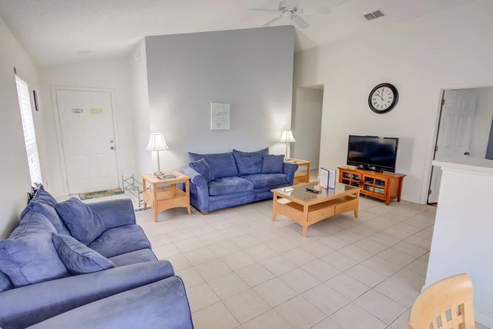 Private South Facing Pool With Game Room! 3 Bedroom Home