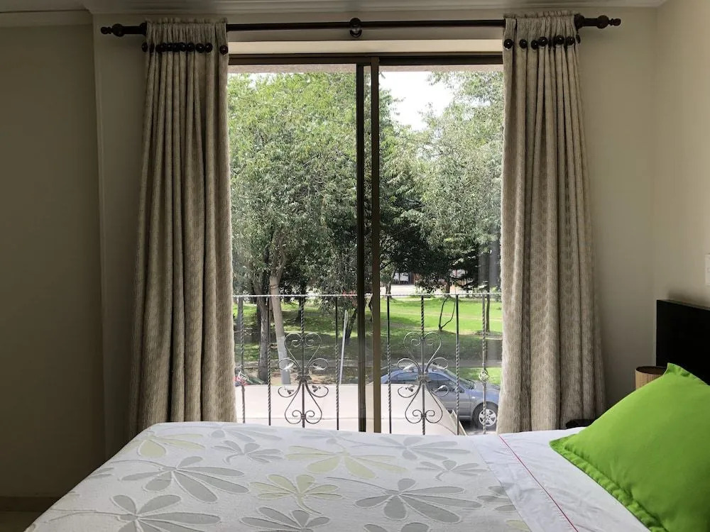 Hotel Castellana Inn