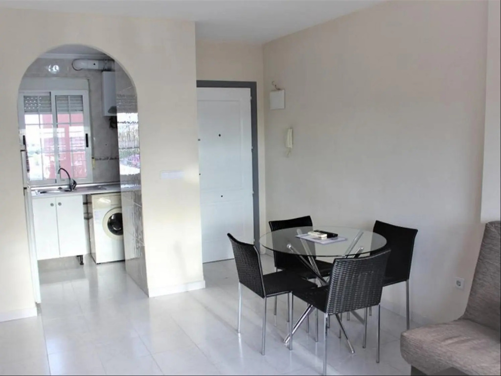 Apartamentos Marina Port