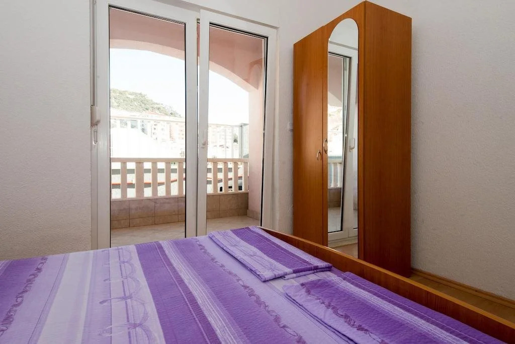 Apartments Maestral