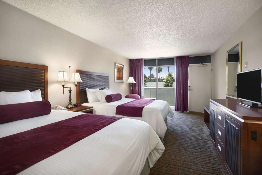 Ramada by Wyndham Sunnyvale/Silicon Valley