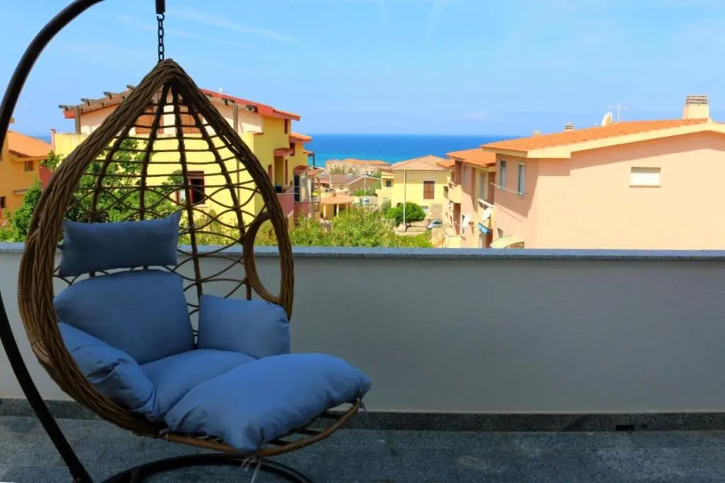 Appartamento con grande terrazza VISTA MARE