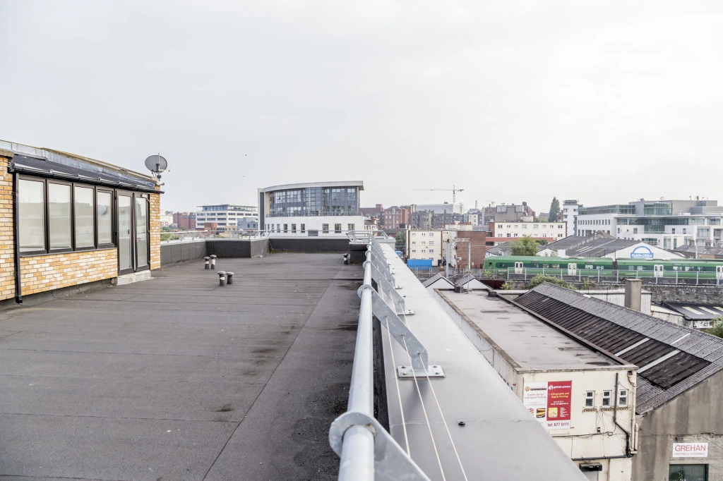 Pearse Street Suites