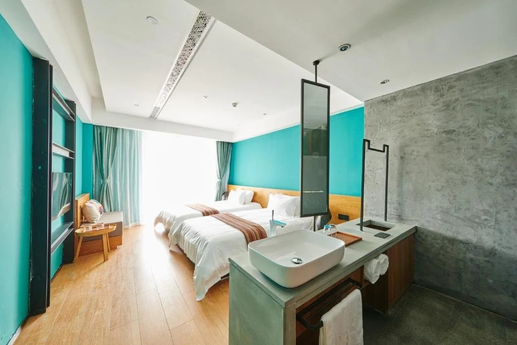 Aizhu Boutique Theme Hotel