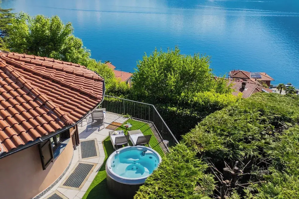 Villa Castello by Rent All Como