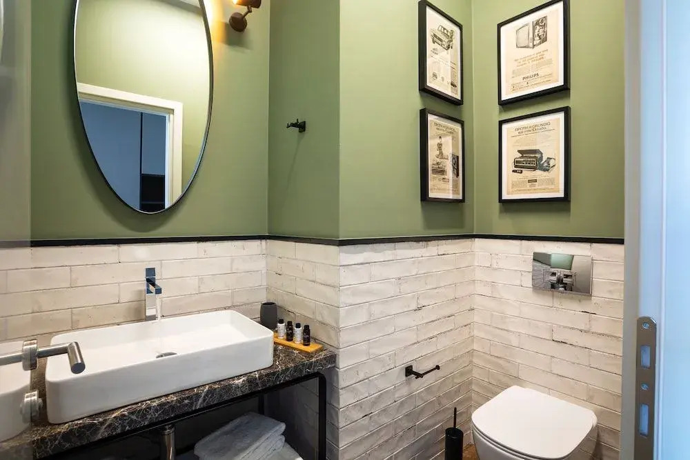 The Foundry Suites