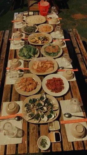 Vietnam Backpacker Hostels - Ninhvana