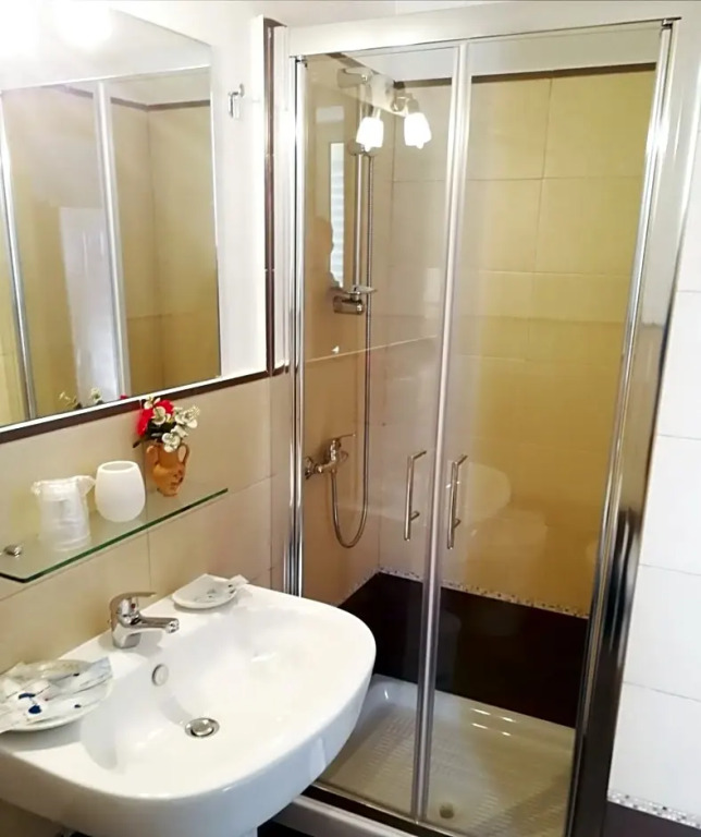 B&B Faro Bianco