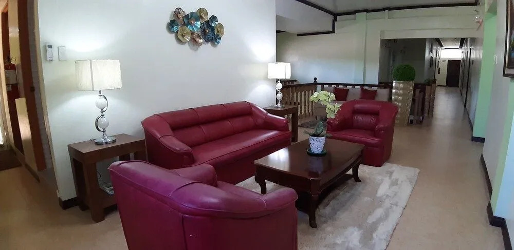 Jones Place Hotel