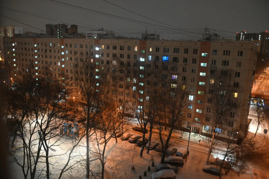 Студия 2+2  "ЕНИСЕЙ" в 2х мин. от метро